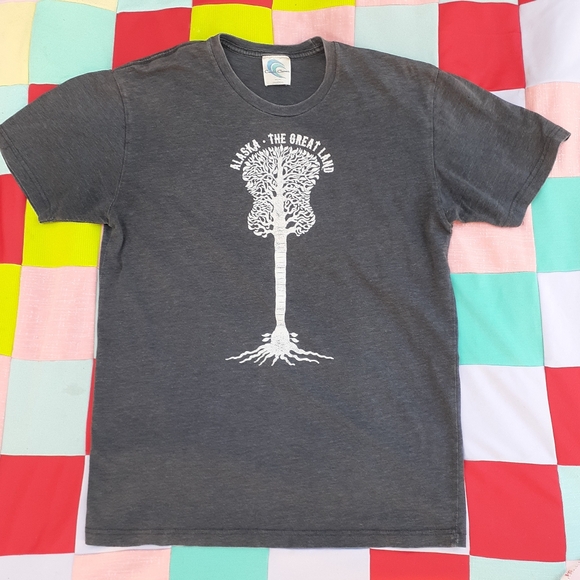 Vtg Alaska 🎸Guitar Tree 🌳 Tshirt Medium? Coastal Classics - Picture 1 of 13